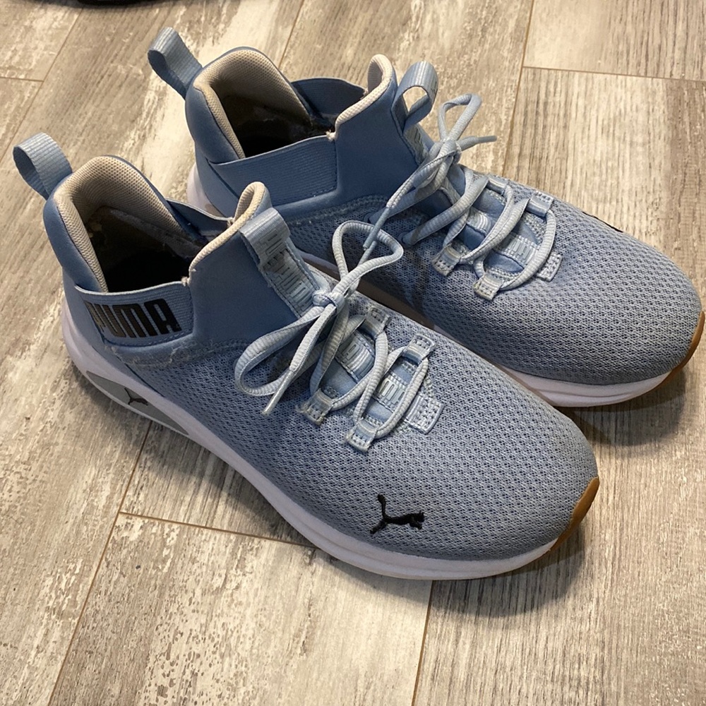 Women's puma enzo shoes